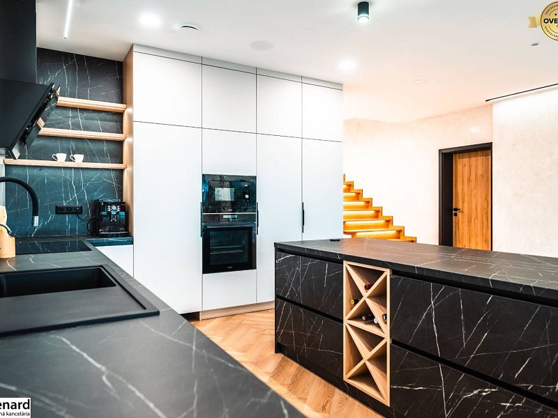 Na predaj luxusný rodinný dom