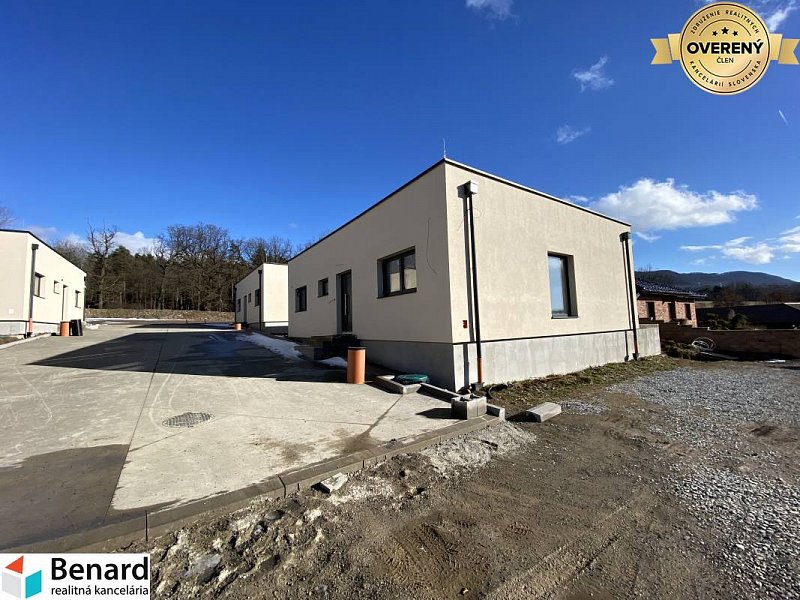 PREŠOV-TERIAKOVCE,MODERNÝ TEHLOVÝ DOM 141 m2,KVALITNÁ NOVOSTAVBA