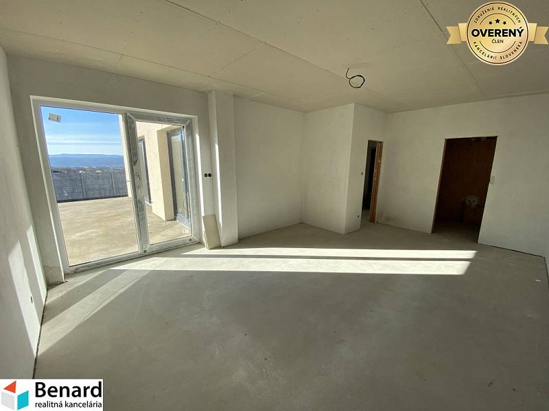 PREŠOV-TERIAKOVCE,MODERNÝ TEHLOVÝ DOM 141 m2,KVALITNÁ NOVOSTAVBA