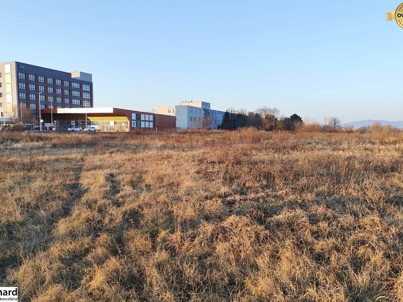 POLYFUNKCIA/BÝVANIE stavebný pozemok,4536 m2,Solivarská, PO