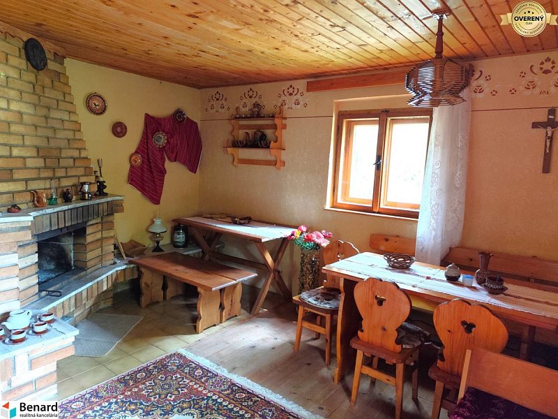 MUROVANÁ CHATA SO ZÁHRADOU 586 m2, Bardejov
