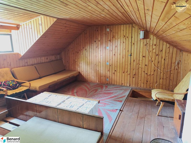 MUROVANÁ CHATA SO ZÁHRADOU 586 m2, Bardejov
