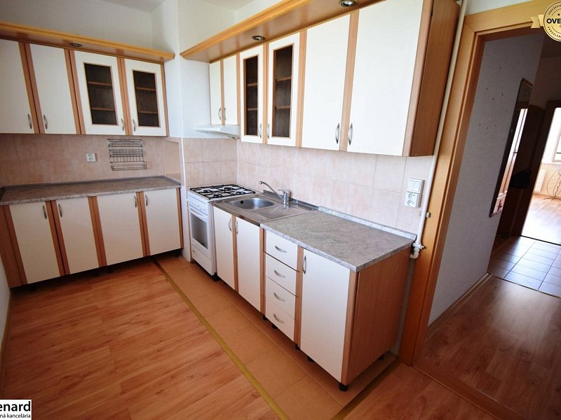 2 IZBOVÝ BYT, SÍDL. ZÁPAD, 5.P., 56m2;PREDANÉ;