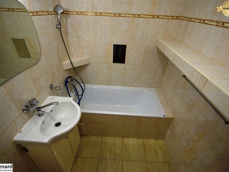 2 IZBOVÝ BYT, SÍDL. ZÁPAD, 5.P., 56m2;PREDANÉ;