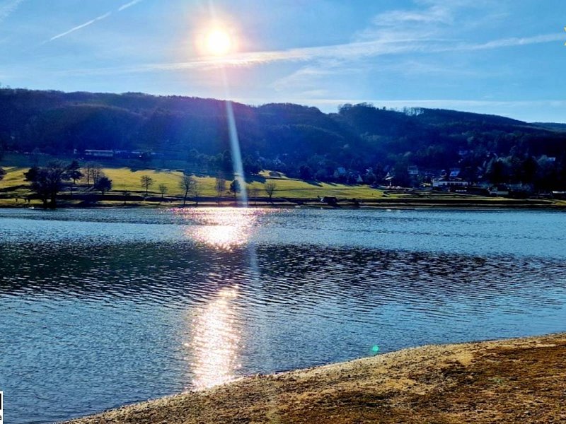 TOP POZEMOK NA PREDAJ,DOMAŠA DOBRÁ, POZEMOK PRI VODE! 2046m2