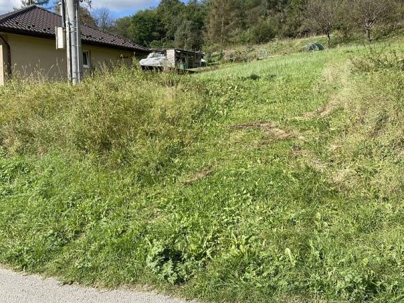 POZEMOK NA PREDAJ ,462 m2,  RADATICE , OKR. PREŠOV