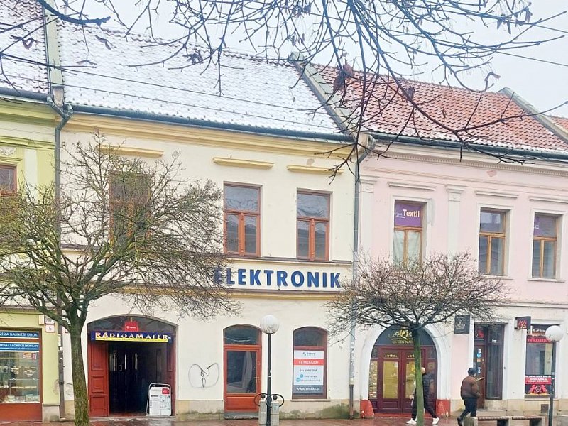 NA PRENÁJOM PRIESTORY NA HLAVNEJ ul. PREŠOV.