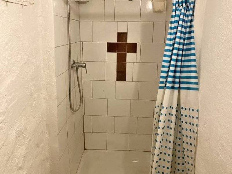 PREŠOV-KANAŠ,ZÁHRADNÁ CHATA NA PREDAJ,POZEMOK 350m2,MHD PREŠOV