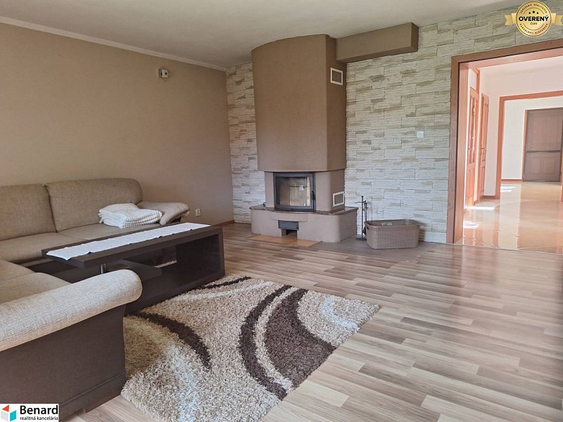 REZERVOVANÝ 4 IZBOVÝ RODINNÝ DOM, POZEMOK 1593 M2, ŠARIŠSKÉ SOKOLOVCE