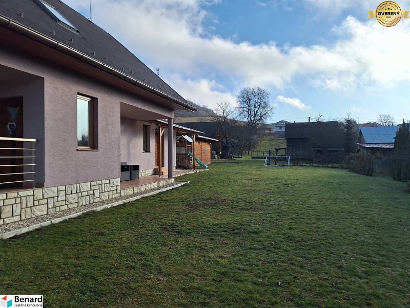 REZERVOVANÝ 4 IZBOVÝ RODINNÝ DOM, POZEMOK 1593 M2, ŠARIŠSKÉ SOKOLOVCE