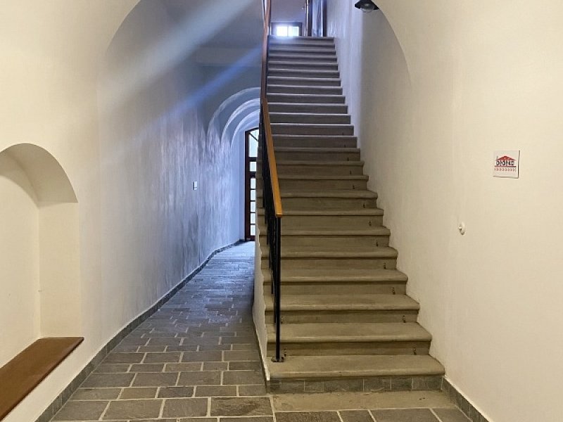 PREŠOV- CENTRUM, NA PRENÁJOM  3 IZB. BYT/KANCELÁRIA, 110m2
