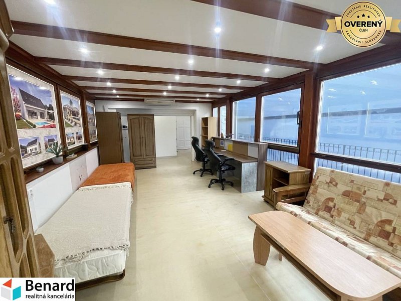 PREŠOV- CENTRUM, NA PRENÁJOM APARTMÁN-KANCELÁRIA,50m2