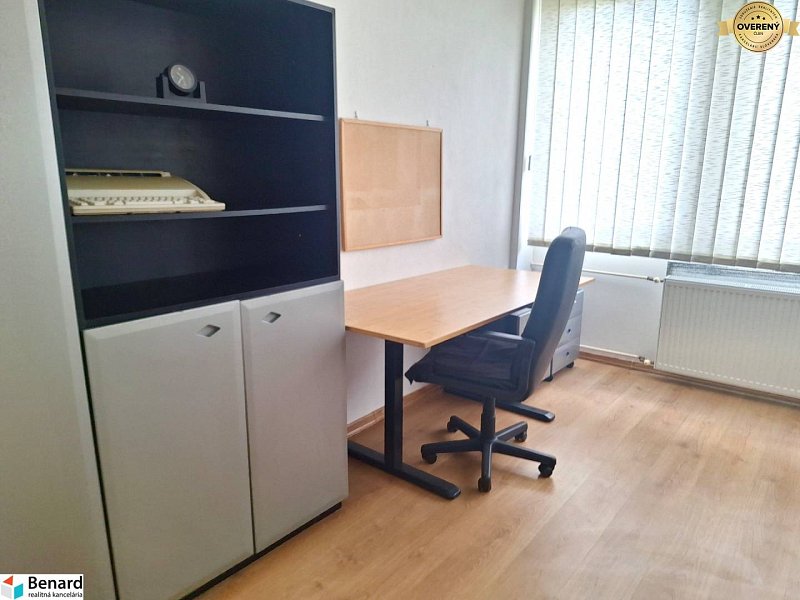 NA PRENÁJOM KANCELÁRSKY PRIESTOR, 40 M2, ŠIRŠIE CENTRUM PREŠOVA