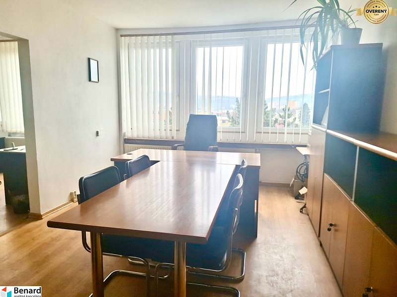 NA PRENÁJOM KANCELÁRSKY PRIESTOR, 40 M2, ŠIRŠIE CENTRUM PREŠOVA