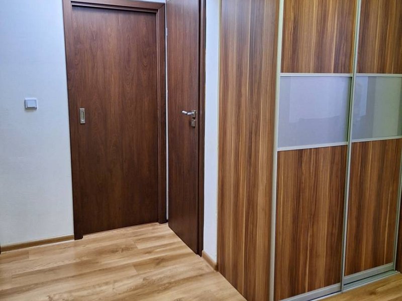 PREDANÝ 3 IZBOVÝ REKONŠTRUOVANÝ BYT, LODŽIA, KOŠICE, SÍDLISKO KVP