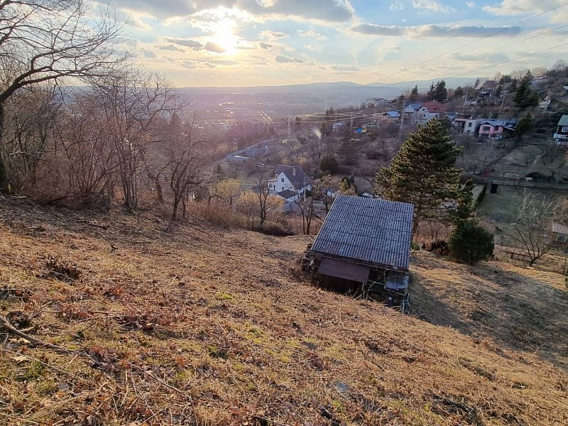 PREDANÉ: Na predaj záhrada s krásnym výhľadom v KE