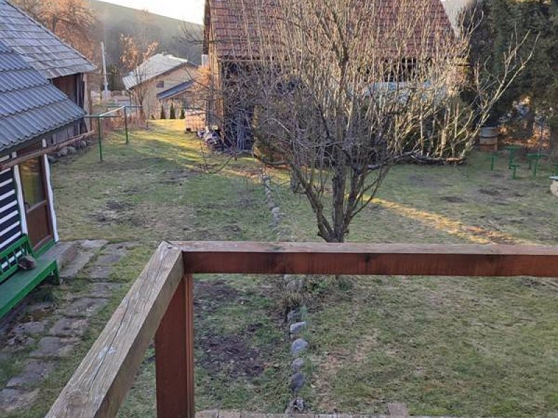 RODINNÝ DOM - CHALUPA NA POZEMKU 803 m2,  ČIRČ, OKR. S. ĽUBOVŇA