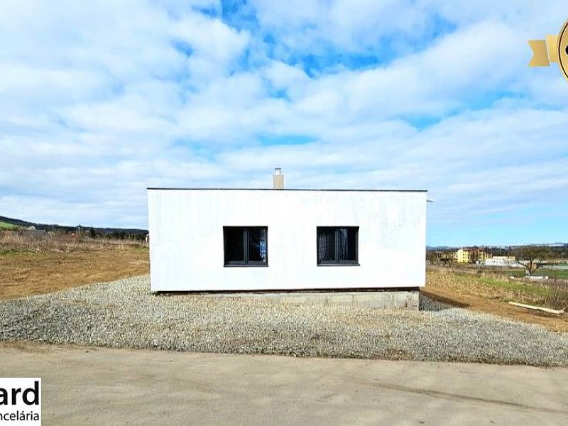 KENDICE-TEHLOVÝ ROD.DOM 137m2, POZEMOK 473 m2, NOVOSTAVBA