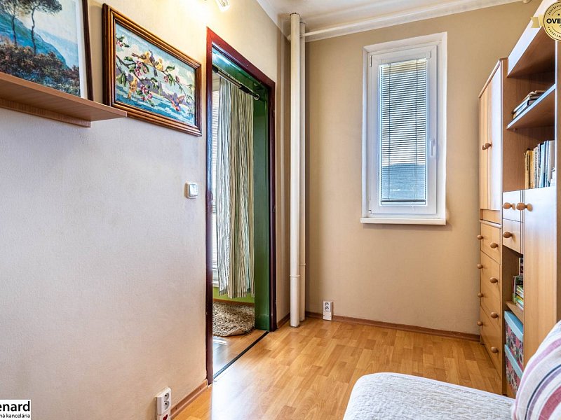 PREDANÉ: Na predaj - 3,5 izb. byt na Madridskej ul.