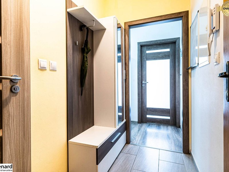 PRENAJATÉ:Na prenájom 2-izb. byt s klimatizáciou a parkovacím miestom