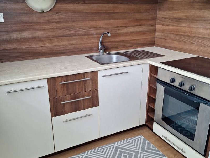 PREDANÁ GARSÓNKA, 24 M2, ŠIRŠIE CENTRUM MESTA PREŠOV