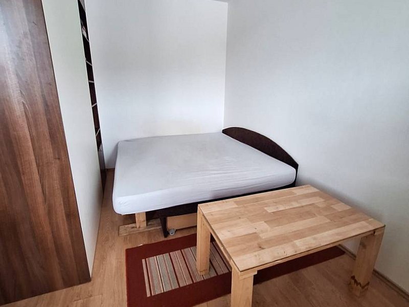 PREDANÁ GARSÓNKA, 24 M2, ŠIRŠIE CENTRUM MESTA PREŠOV