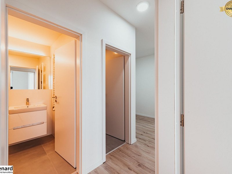 NA PREDAJ 3 IZB. BYTY, Dokončené v ŠTANDARDE, KARPATSKÁ RESIDENCE, PP