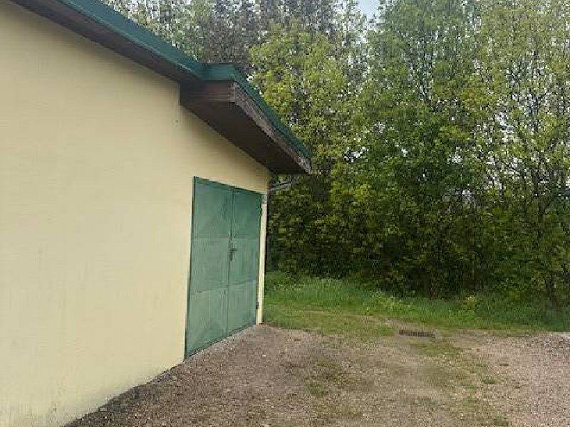 REZERVOVANÉ garáž v centre mesta Stará Ľubovňa
