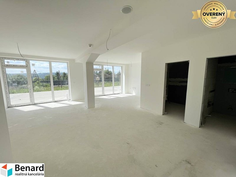 PREŠOV-3 IZBOVÝ BYT, NOVOSTAVBA, 85 m2,SOLIVAR.,UL. ZLATOBANSKÁ