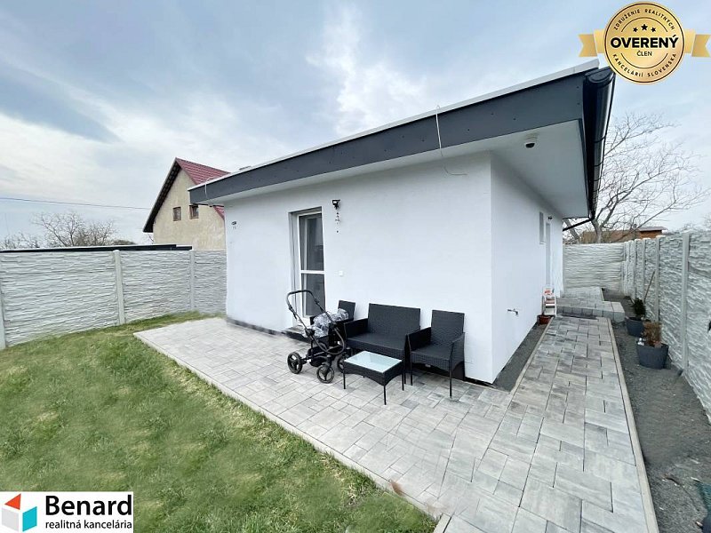 PREŠOV-ÚTULNÝ TEHLOVÝ RD,NIŽNÁ ŠEBASTOVÁ, ul.SLANSKÁ, MHD PREŠOV