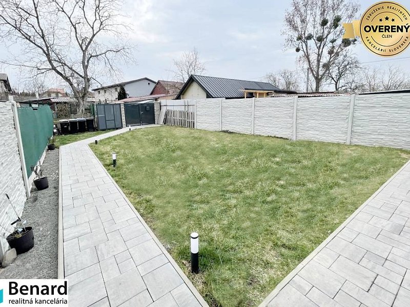 PREŠOV-ÚTULNÝ TEHLOVÝ RD,NIŽNÁ ŠEBASTOVÁ, ul.SLANSKÁ, MHD PREŠOV