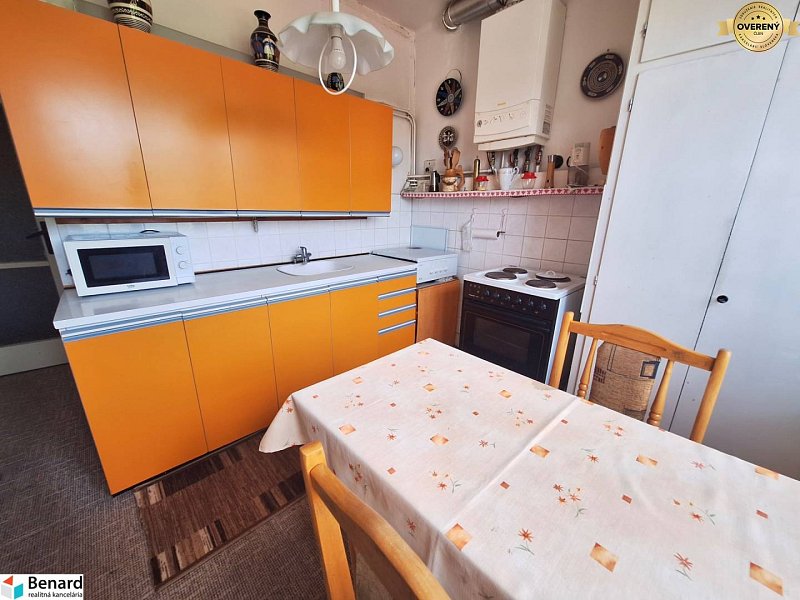 PREDANÝ 2 IZBOVÝ TEHLOVÝ BYT, BALKÓN, ŠIRŠIE CENTRUM, PREŠOV