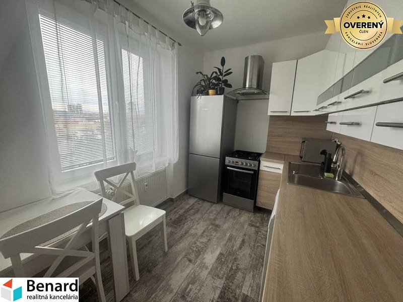 Na prenájom 2-izbový byt v centre mesta Poprad