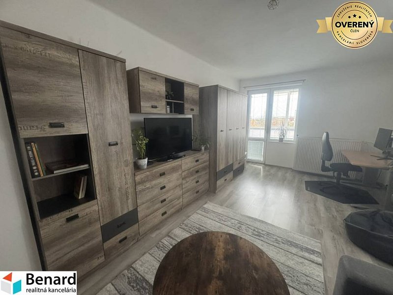 Na prenájom 2-izbový byt v centre mesta Poprad