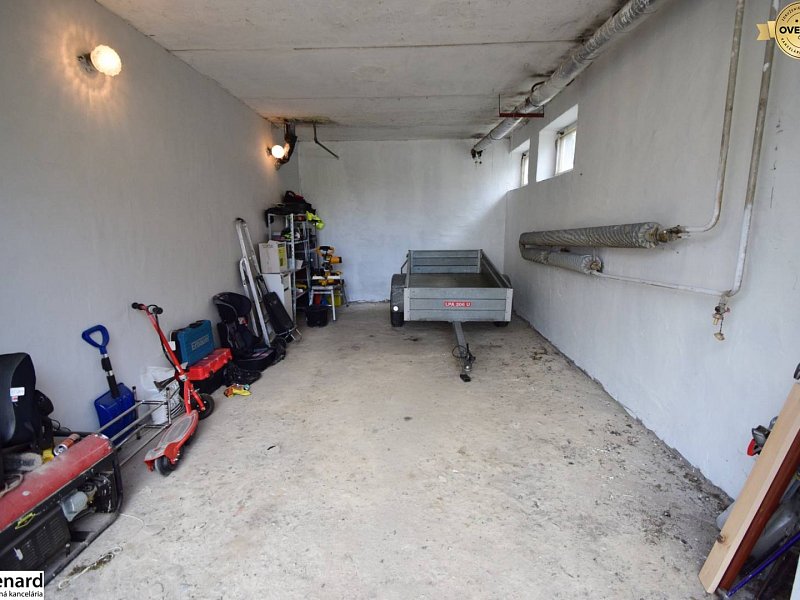 1,5 IZBOVÝ TEHLOVÝ BYT S GARÁŽOU, 50m2, VEĽKÝ LIPNÍK;