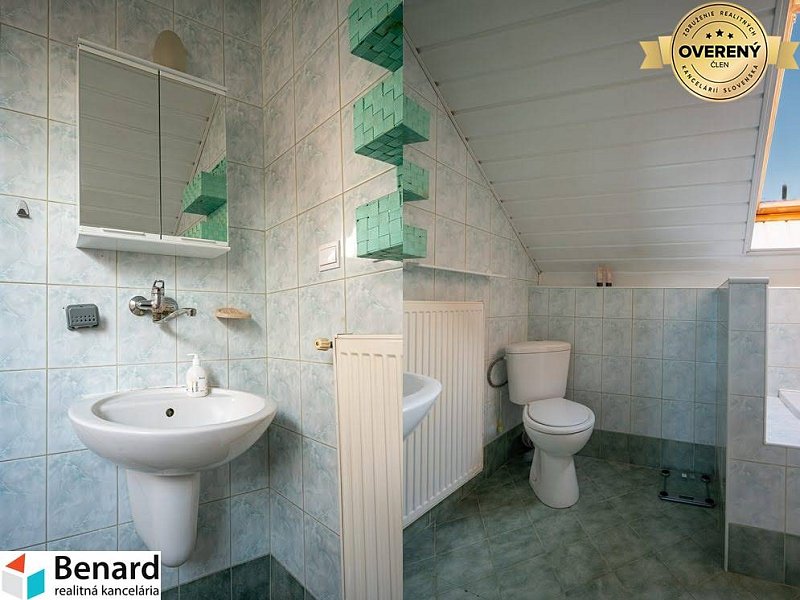 RODINNÝ DOM NA PREDAJ, POZEMOK 1014m2, SVINIA , OKR.PREŠOV