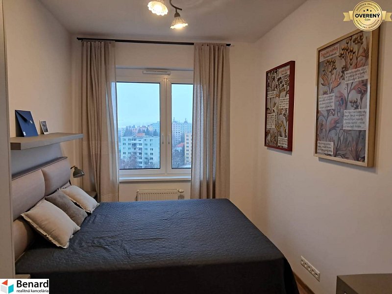 Na prenájom exkluzívny, kompletne zariadený 4-izbový byt, Poprad