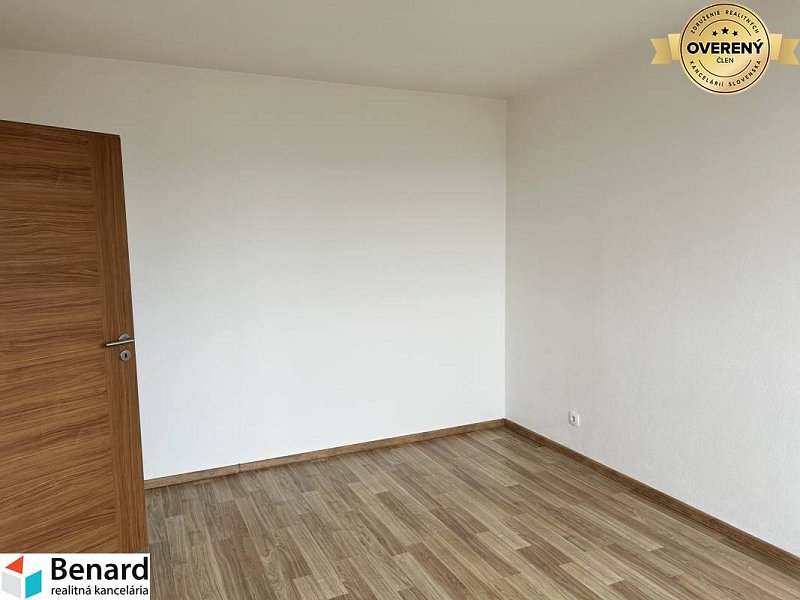 1-IZBOVÝ BYT NA PREDAJ, MUKAČEVSKÁ UL. PREŠOV