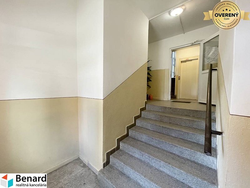 PREŠOV-3 IZBOVÝ BYT,LODŽIA,67m2,SÍDLISKO III.,MATICE SLOVENSKEJ