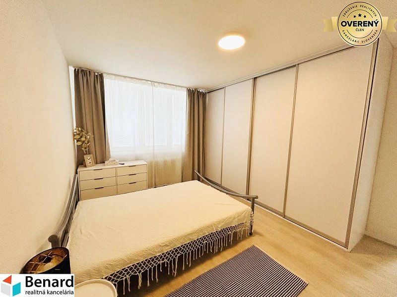 Rezervované-NA PREDAJ ŠTÝLOVÝ 2- IZBOVÝ BYT, 50m2, SÍDLISKO 2, PREŠOV