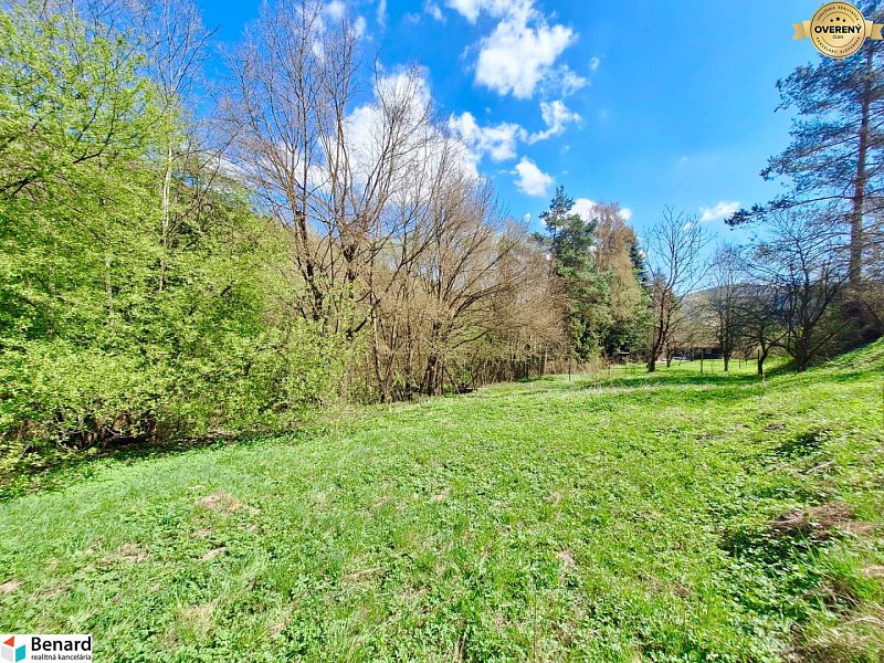 NA PREDAJ CHALUPA/RODINNÝ DOM, POZEMOK 15 ÁROV, GELNICA