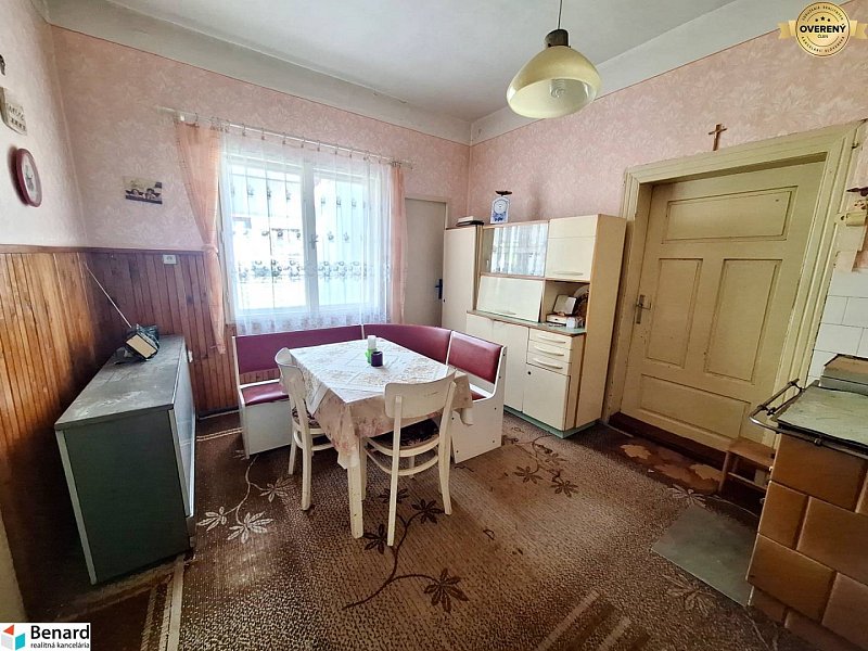 NA PREDAJ CHALUPA/RODINNÝ DOM, POZEMOK 15 ÁROV, GELNICA