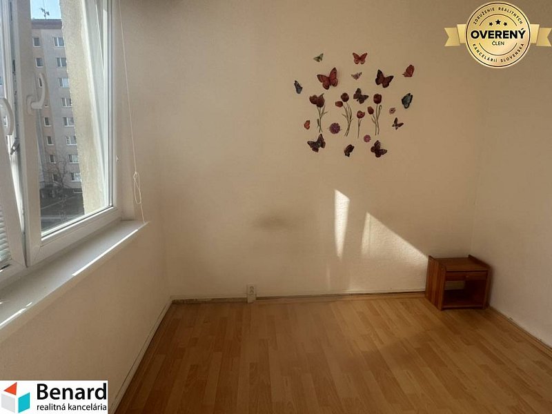 3 - izbový byt na SÍDLISKU ZÁPAD Stará Ľubovňa