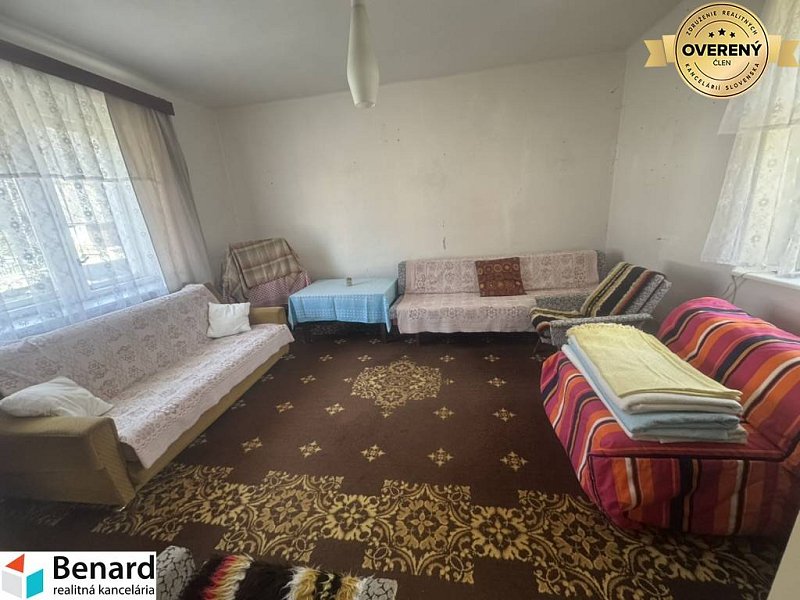 Chata/rodinný dom v obci Stráňany