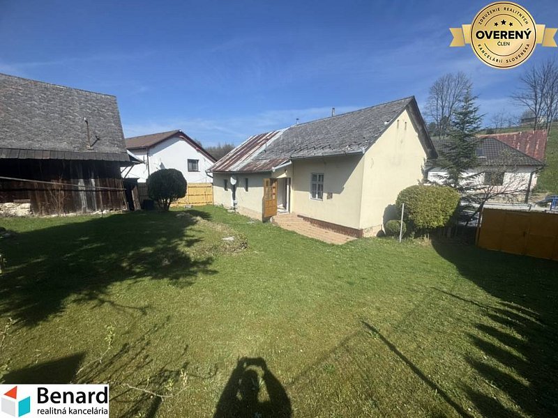 Chata/rodinný dom v obci Stráňany