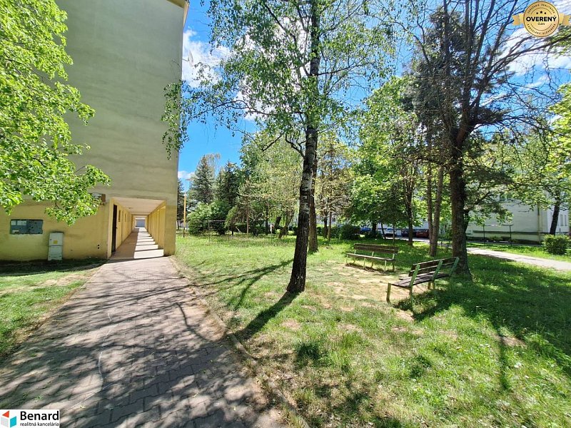 NA PRENÁJOM 1 IZBOVÝ TEHLOVÝ BYT, 34 M2, PREŠOV, KOŠICE - ŠACA