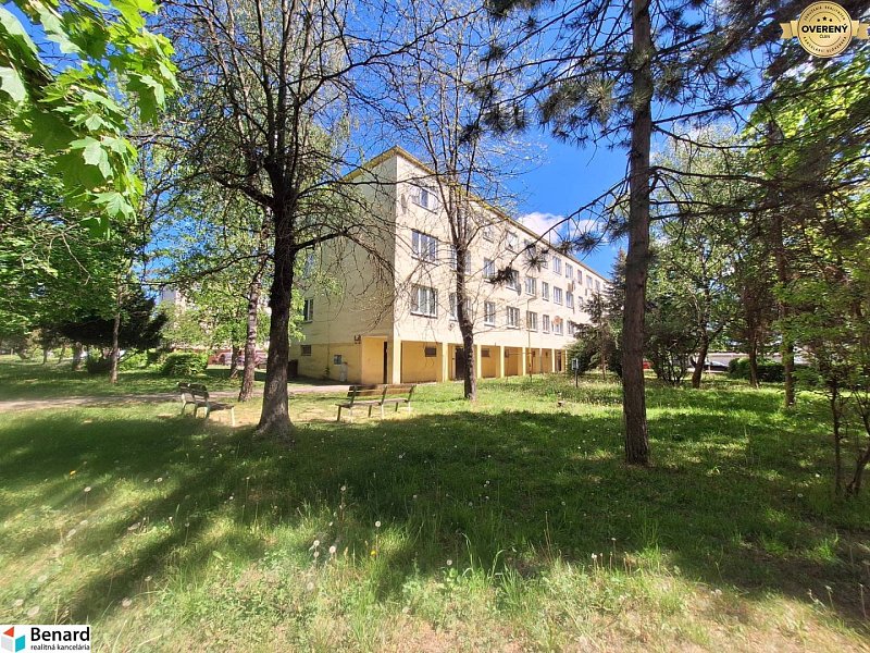 NA PRENÁJOM 1 IZBOVÝ TEHLOVÝ BYT, 34 M2, PREŠOV, KOŠICE - ŠACA