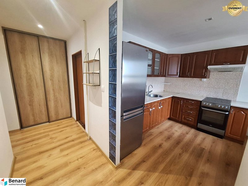 NA PRENÁJOM 2 IZBOVÝ TEHLOVÝ BYT, 55 M2, PREŠOV, ŠIRŠIE CENTRUM