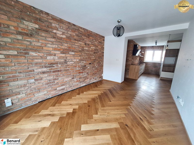 REZERVOVANÉ NA PRENÁJOM 2 IZBOVÝ BYT S BALKÓNOM, PREŠOV, UL. FR. KRÁĽA