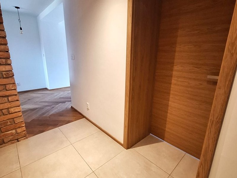 REZERVOVANÉ NA PRENÁJOM 2 IZBOVÝ BYT S BALKÓNOM, PREŠOV, UL. FR. KRÁĽA